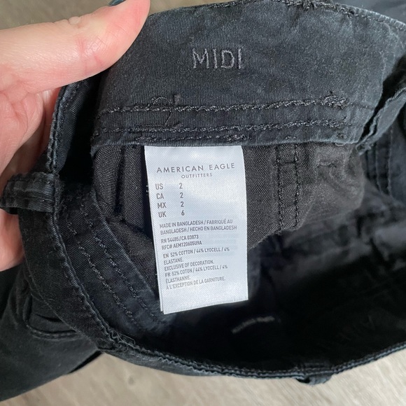 American Eagle MIDI shorts - Picture 2 of 3